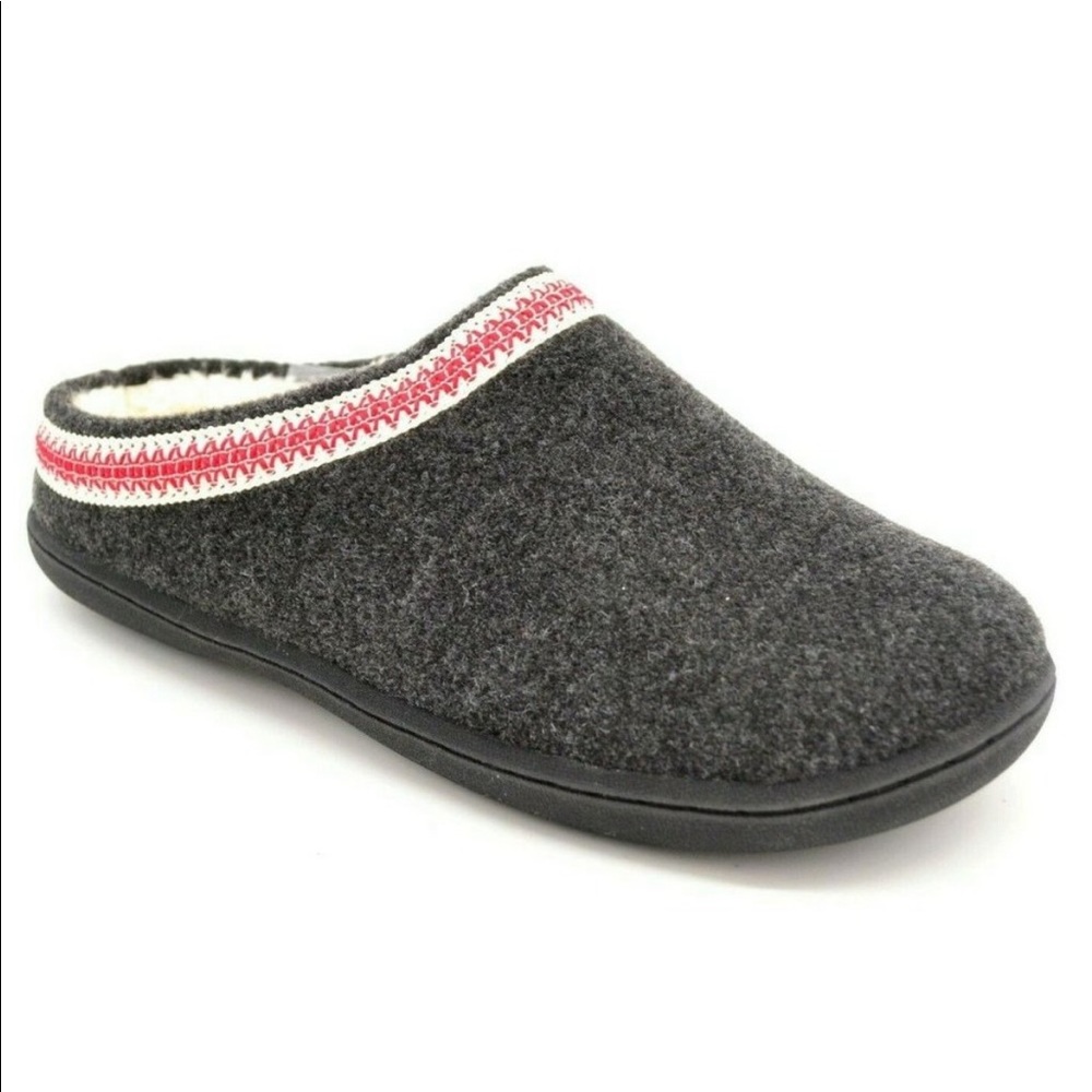 Clarks charcoal fleece faux fur lined slipper
